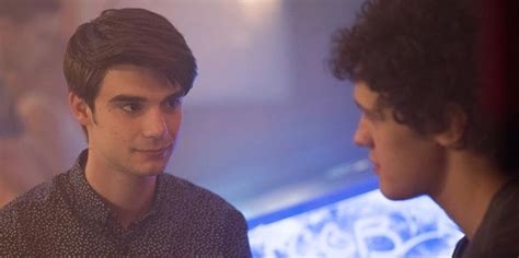 cute teenage gay sex|In Alex Strangelove , Gay Teens Are Finally Pretty in Pink.